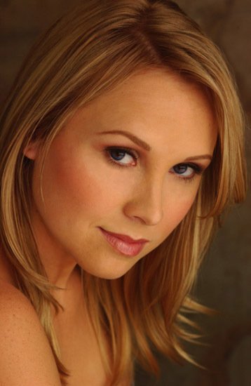 Фото - Alana Curry: 358x550 / 31 Кб