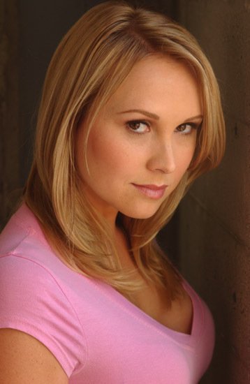 Фото - Alana Curry: 358x550 / 30 Кб