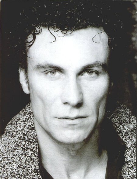 Фото - Марио Опинато: 450x588 / 54 Кб