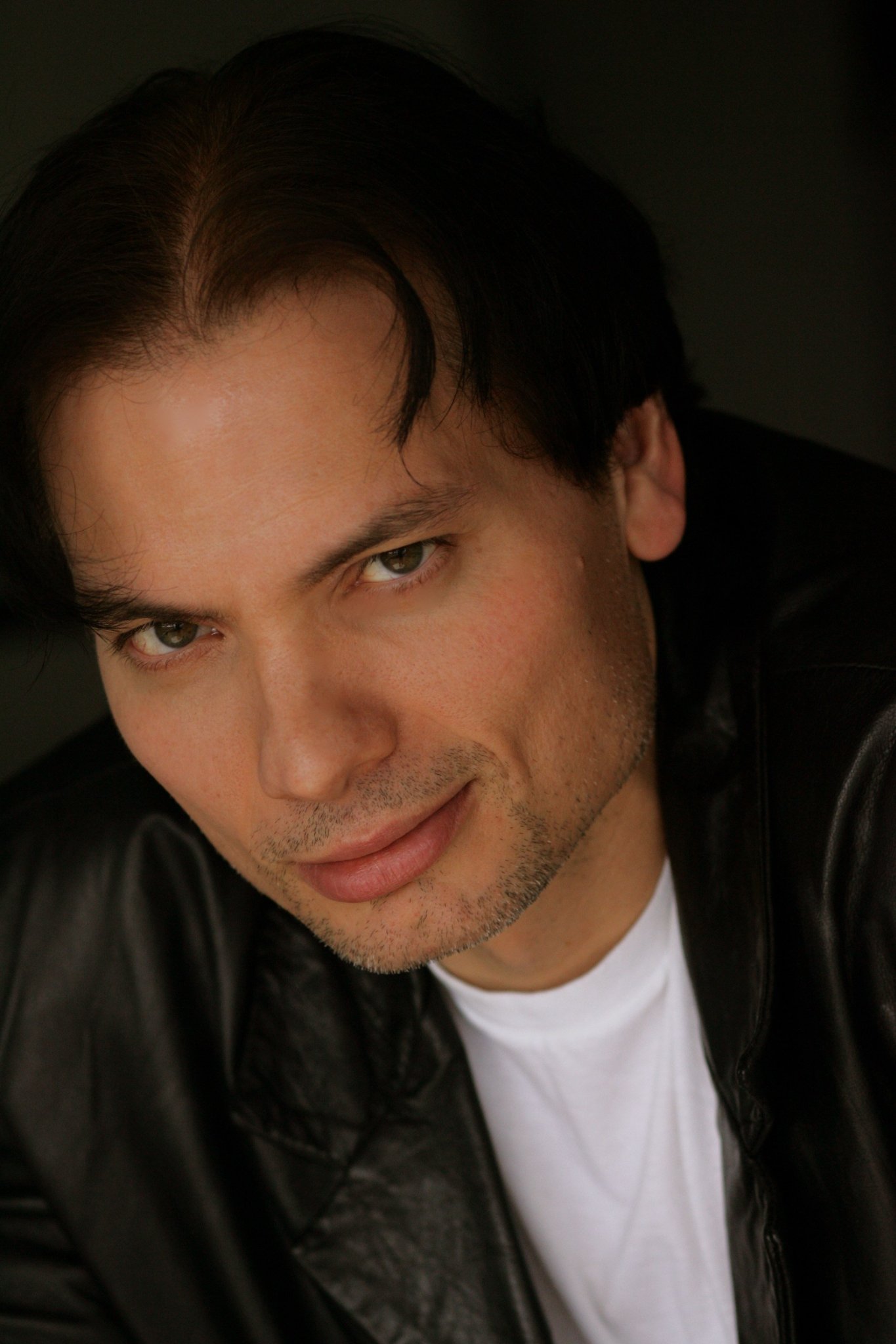 Фото - Рико Симонини: 1365x2048 / 251 Кб