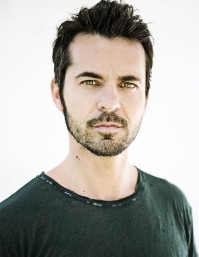 Фото - Джефф Парис: 390x504 / 29 Кб