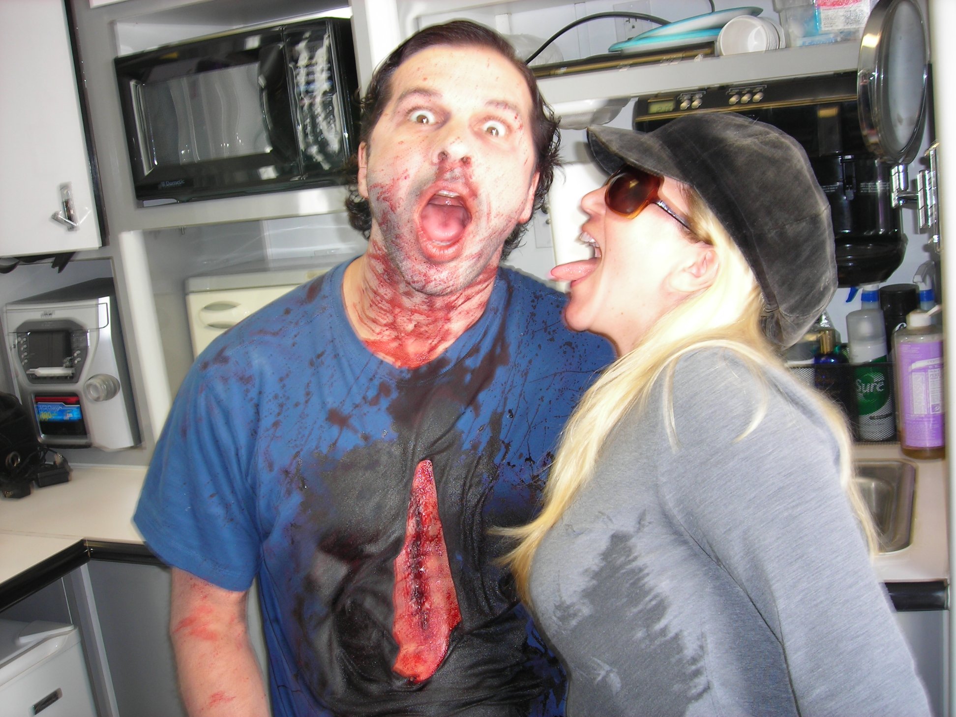 Фото - Christopher Maleki: 1944x1458 / 436 Кб