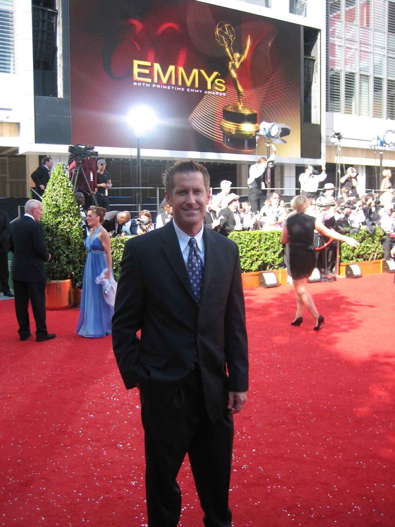 Фото - Joe Everett Michaels: 1536x2048 / 507 Кб