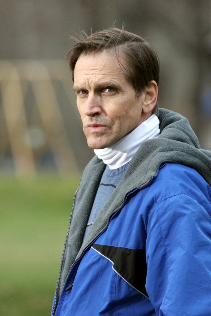 Фото - Билл Моусли: 688x1032 / 109 Кб