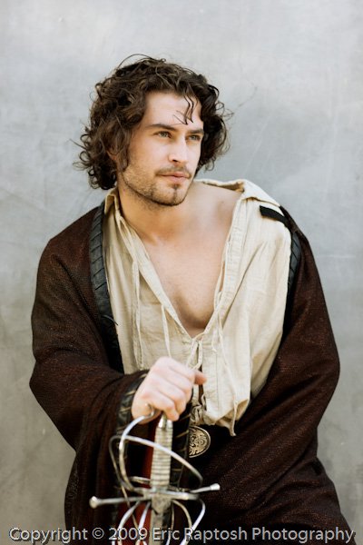 Фото - Kevin J. Ryan: 400x600 / 47 Кб