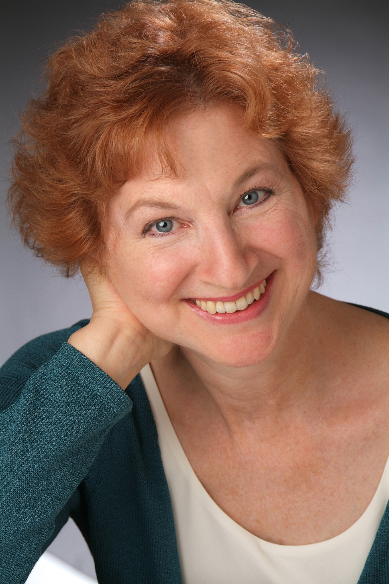 Фото - Илэйн Бромка: 1365x2048 / 428 Кб