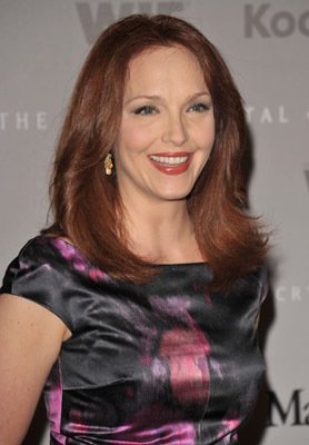 Фото - Эми Ясбек: 278x400 / 21 Кб