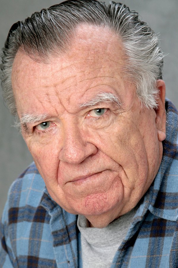 Фото - Терренс Бисор: 600x900 / 127 Кб