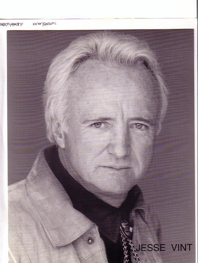 Фото - Джесси Винт: 636x845 / 82 Кб