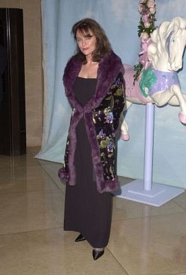 Фото - Жаклин Биссет: 271x400 / 20 Кб