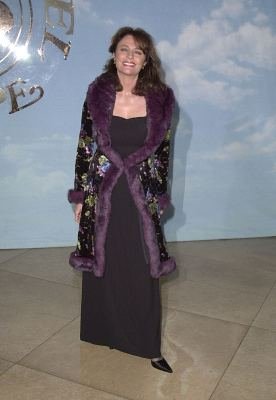 Фото - Жаклин Биссет: 276x400 / 17 Кб