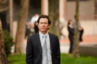 Фото - Тимоти Хаттон: 319x212 / 13 Кб