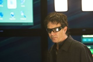 Фото - Тимоти Хаттон: 319x212 / 9 Кб