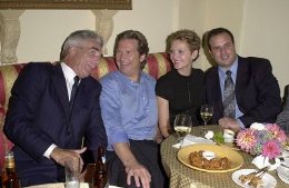 Фото - Сэм Эллиотт: 260x169 / 14 Кб