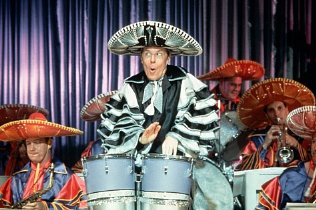 Фото - Майкл МакКин: 316x210 / 27 Кб