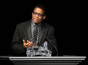 Фото - Херби Хэнкок: 295x218 / 10 Кб