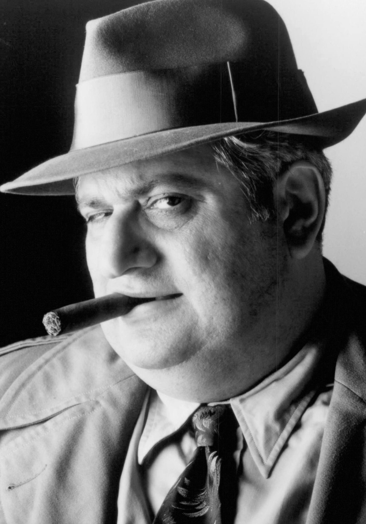 Фото - Майкл Лернер: 1429x2048 / 322 Кб