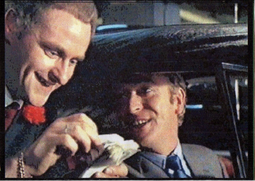 Фото - Джон Клайв: 1062x755 / 300 Кб