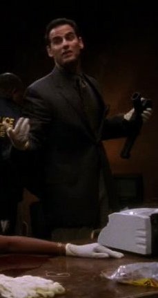 Фото - Gene Gabriel: 229x431 / 13 Кб