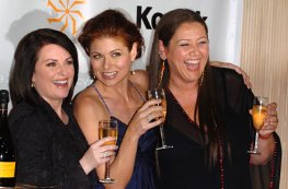 Фото - Камрин Менхейм: 263x173 / 14 Кб