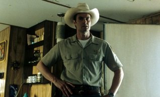 Фото - Гаррет Диллахант: 318x193 / 15 Кб