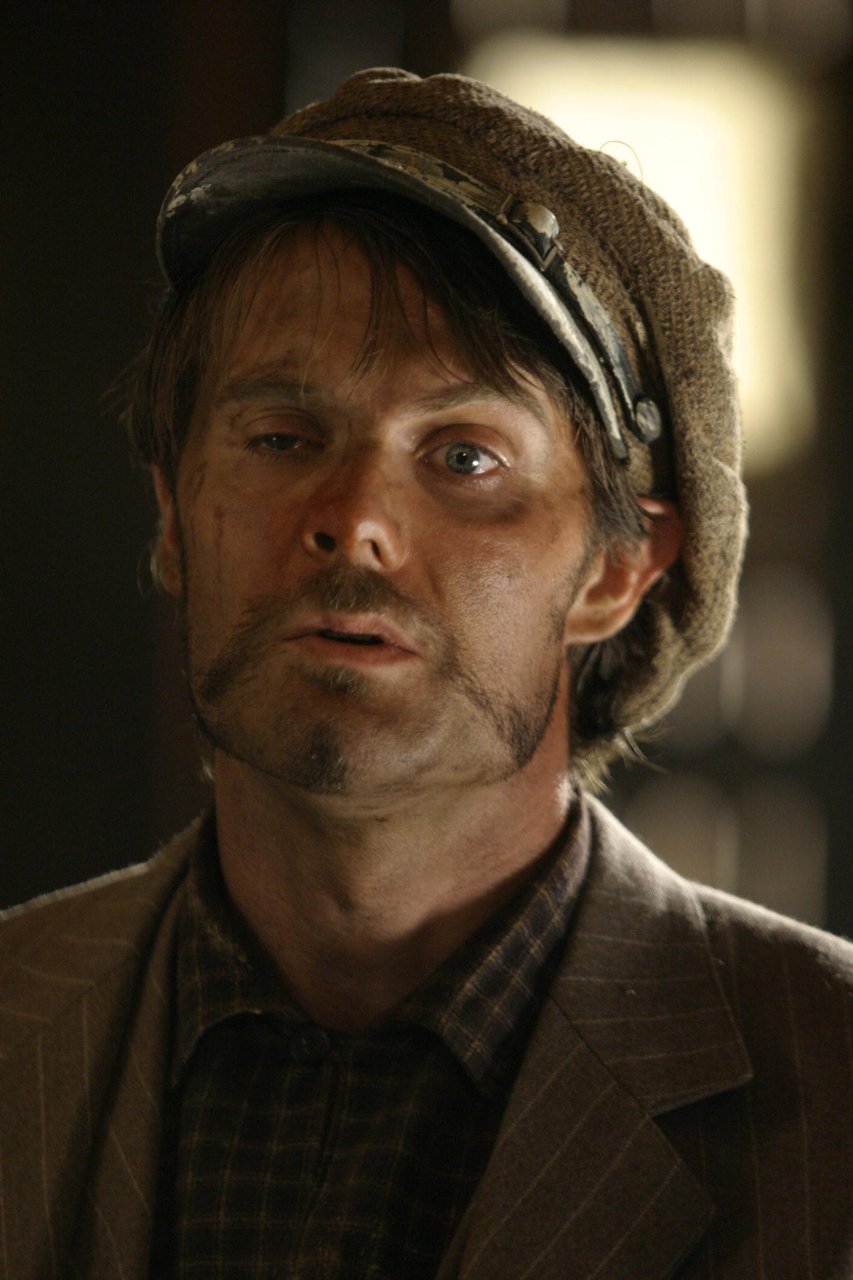 Фото - Гаррет Диллахант: 853x1280 / 134 Кб