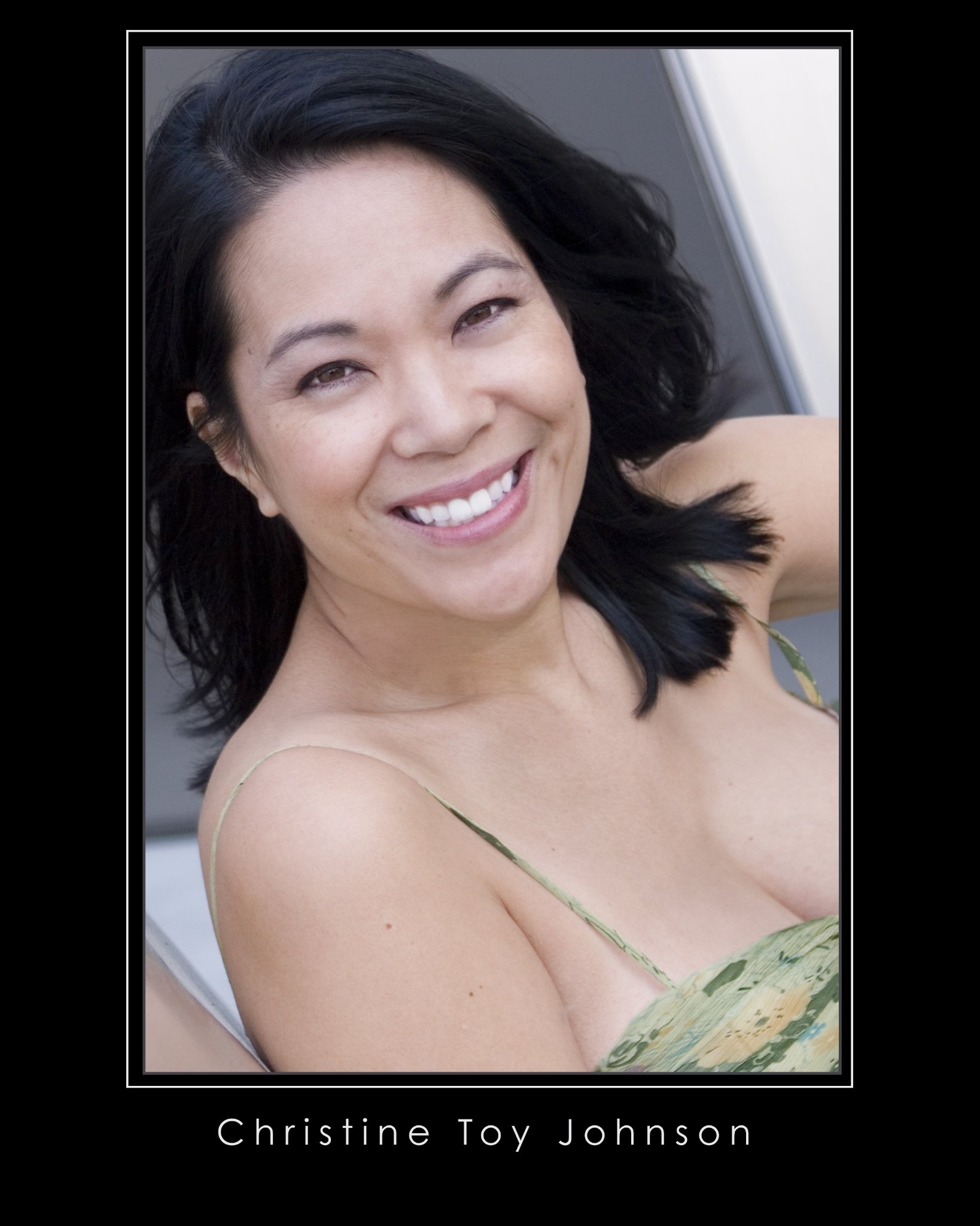 Фото - Christine Toy Johnson: 1638x2048 / 274 Кб