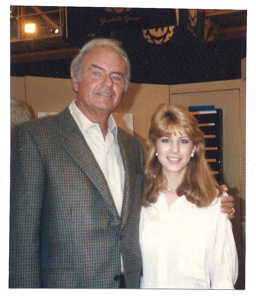 Фото - Jodi Knotts: 832x976 / 133 Кб