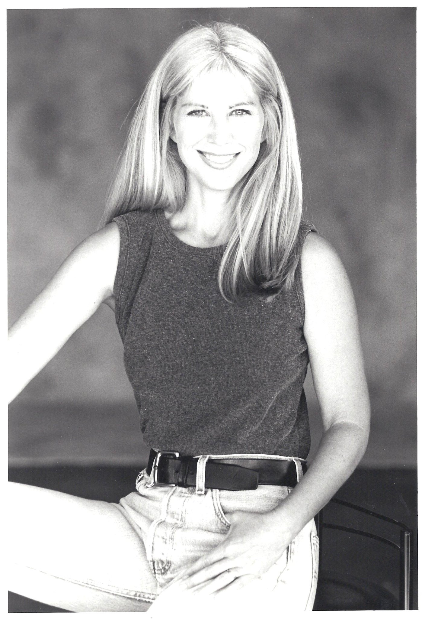 Фото - Jodi Knotts: 1408x2048 / 422 Кб