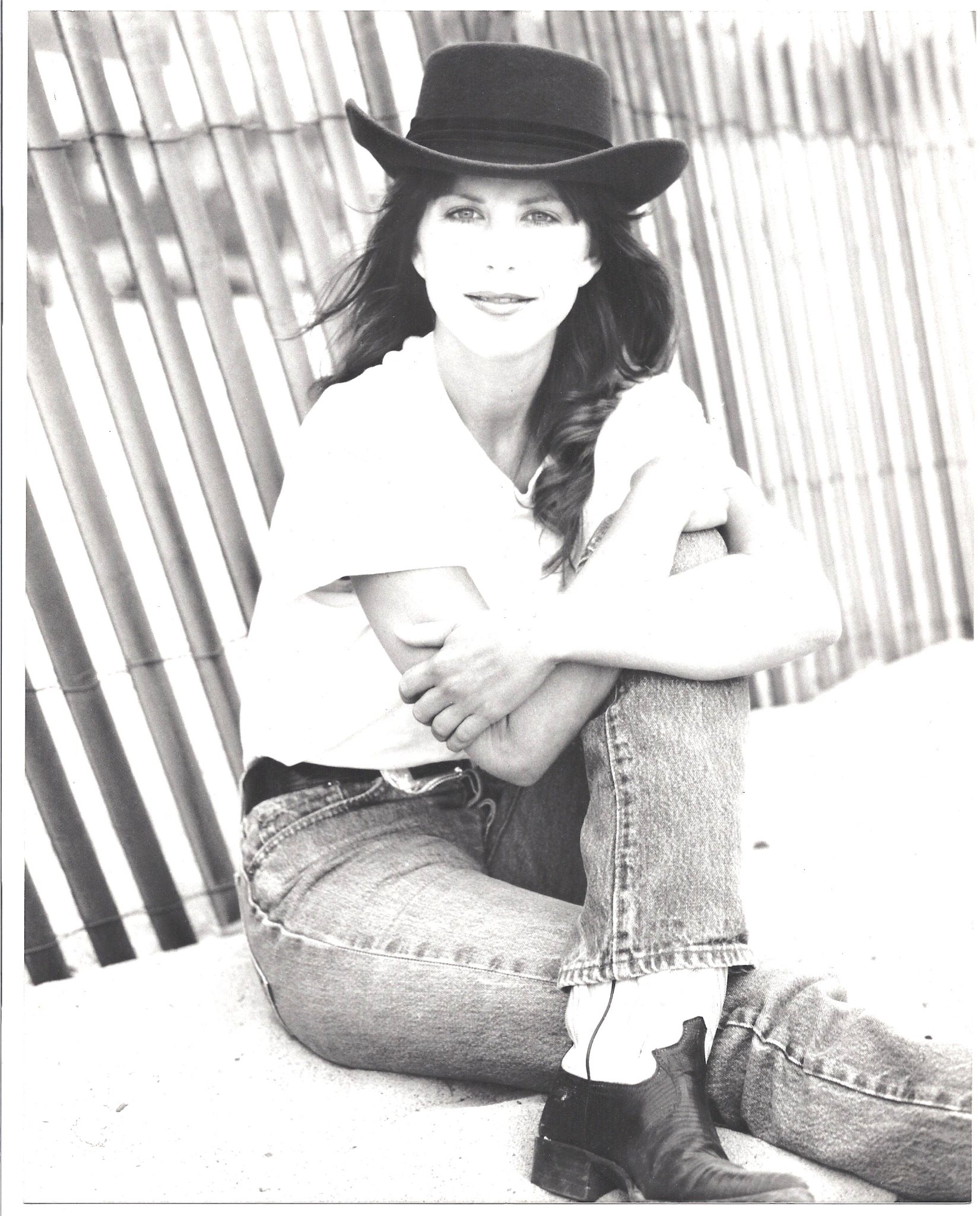 Фото - Jodi Knotts: 1651x2048 / 483 Кб