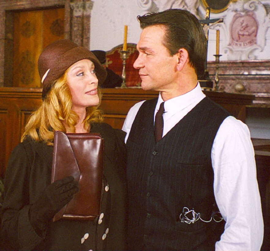 Фото - Сибил Дэннинг: 882x820 / 125 Кб