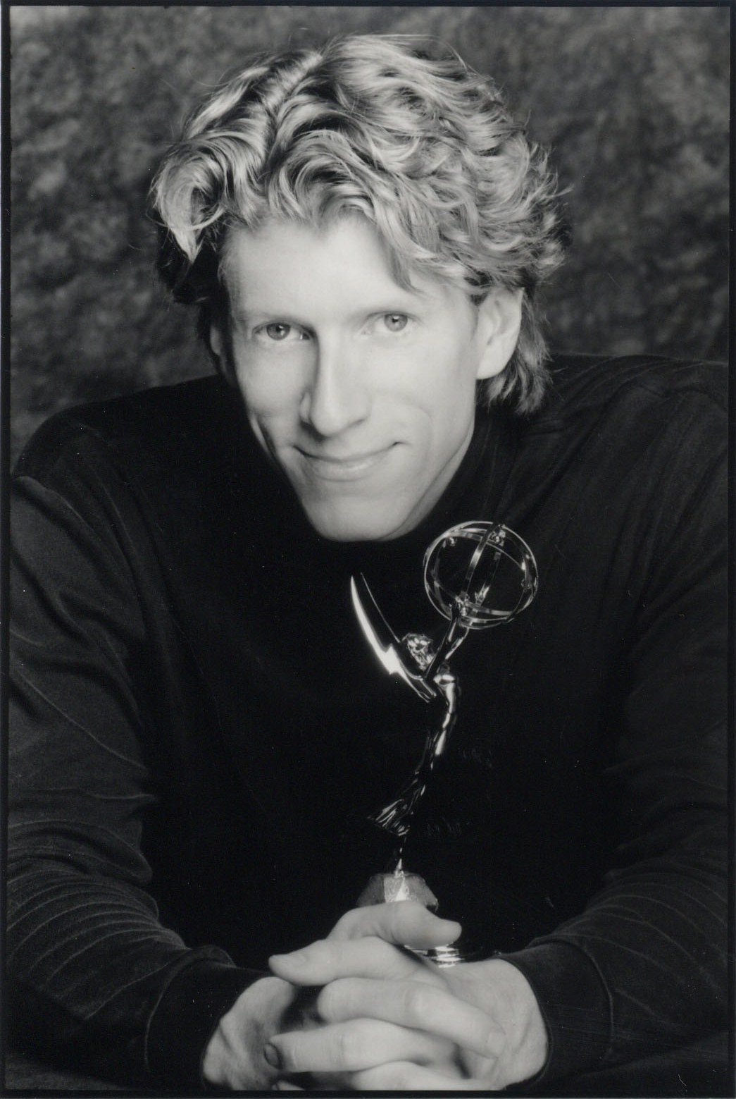 Фото - Michael Earl: 1045x1559 / 232 Кб