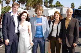 Фото - Джон Грайз: 263x173 / 18 Кб