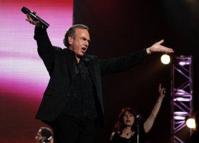 Фото - Нил Даймонд: 287x206 / 11 Кб