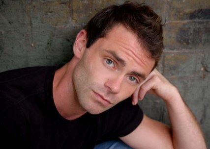 Фото - Дэниэл Броклбэнк: 427x304 / 21 Кб