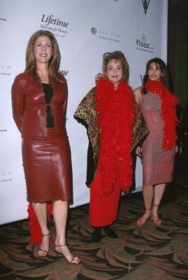 Фото - Рита Уилсон: 269x400 / 21 Кб