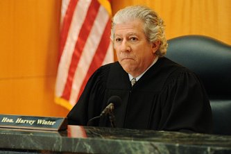 Фото - Питер Ригерт: 333x222 / 15 Кб