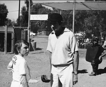 Фото - Джеки Эрл Хейли: 370x304 / 37 Кб