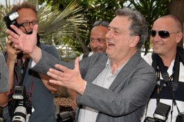 Фото - Стивен Фрирз: 266x177 / 18 Кб