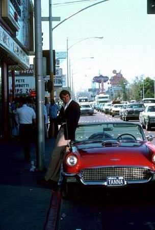 Фото - Роберт Урих: 304x450 / 29 Кб