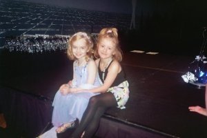 Фото - Дарси Роуз Бернс: 300x200 / 12 Кб