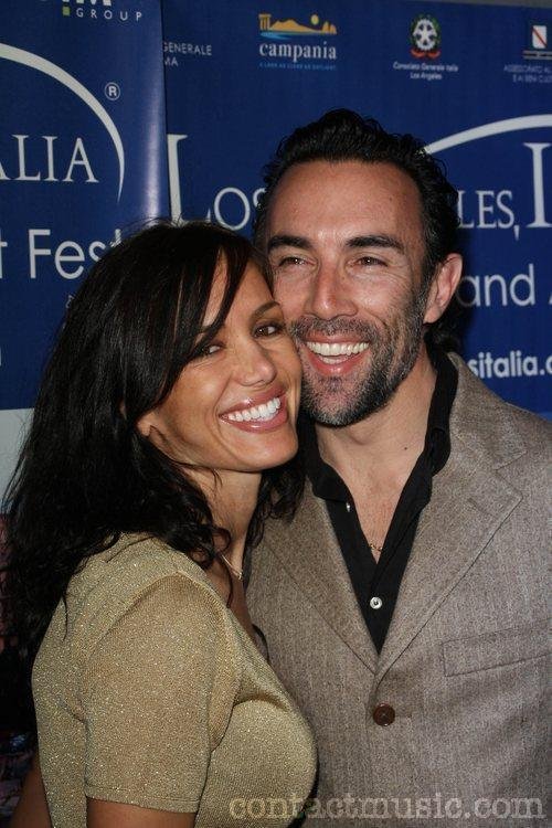 Фото - Франческо Куинн: 500x750 / 94 Кб