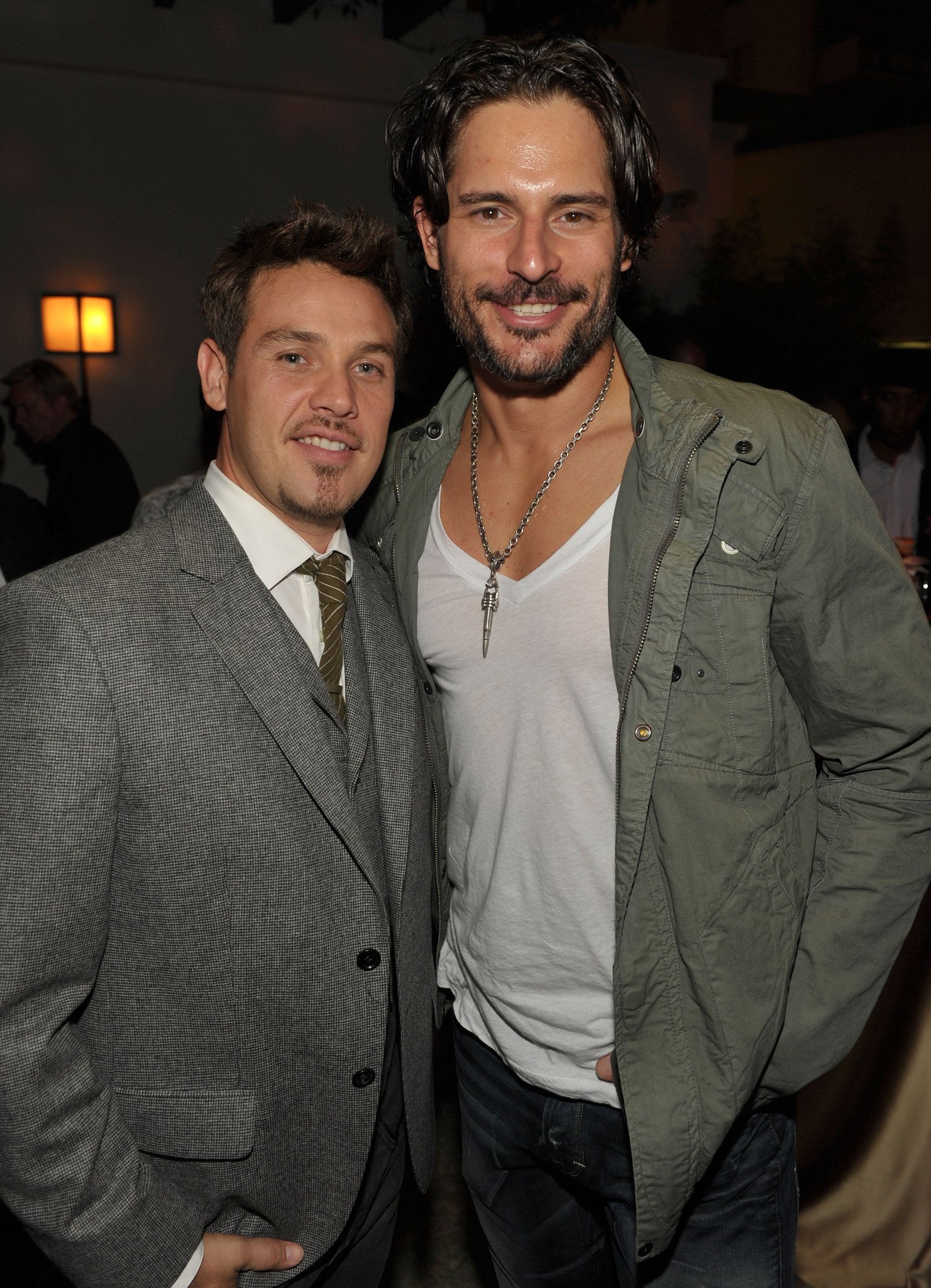 Фото - Кевин Алехандро: 1481x2048 / 621 Кб