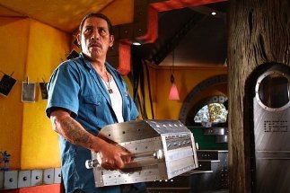 Фото - Дэнни Трехо: 323x215 / 22 Кб