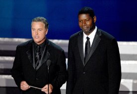 Фото - Деннис Хейсберт: 276x190 / 10 Кб