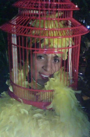 Фото - Thelma Gutiérrez: 318x479 / 42 Кб