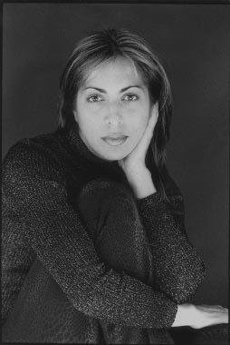 Фото - Thelma Gutiérrez: 254x380 / 20 Кб