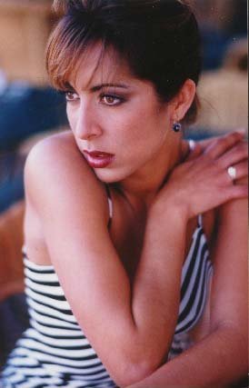 Фото - Thelma Gutiérrez: 274x427 / 20 Кб