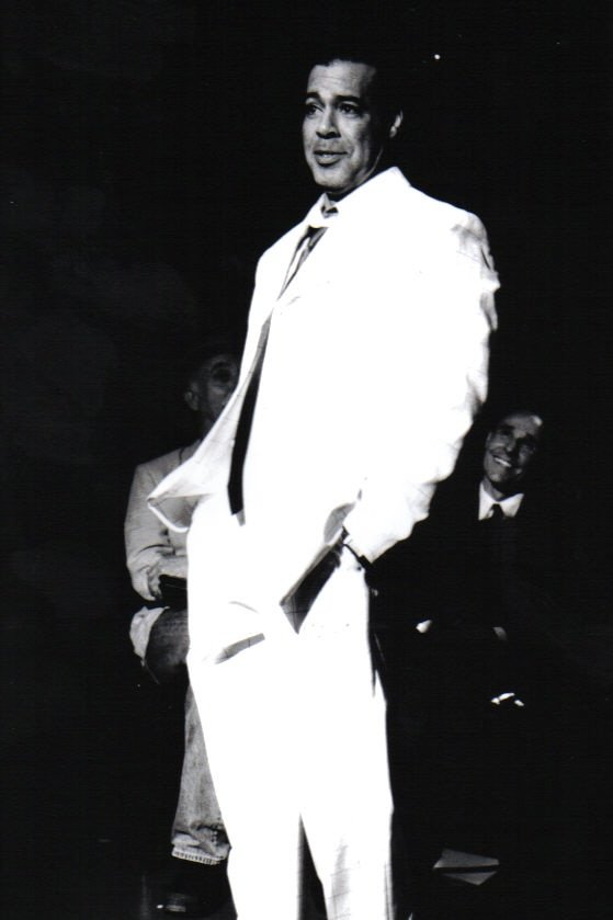 Фото - Роберто Санчес: 559x839 / 39 Кб