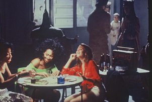 Фото - Pamella D'Pella: 302x203 / 16 Кб